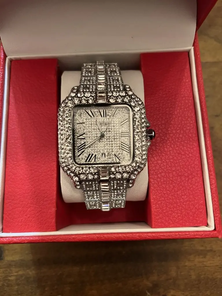 cartier watch2.webp