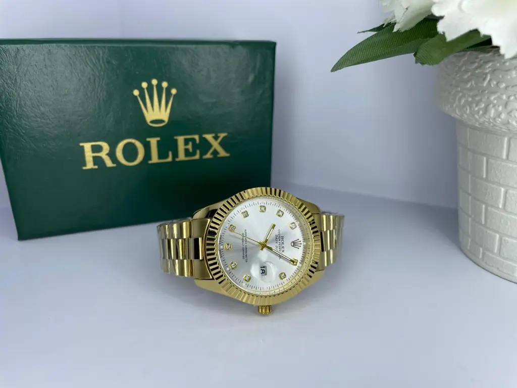 aaarolexw1.webp